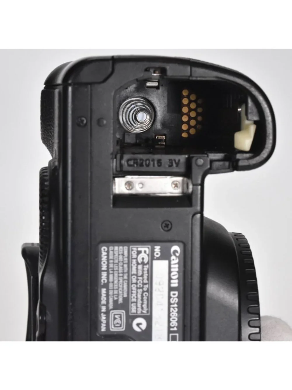 Canon EOS 20D Digital Camera DSLR 8.2MP Canon 18-55mm Lens 1GB CF Card